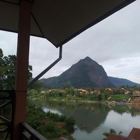 Meexai Guesthouse Nongkhiaw Exteriör bild