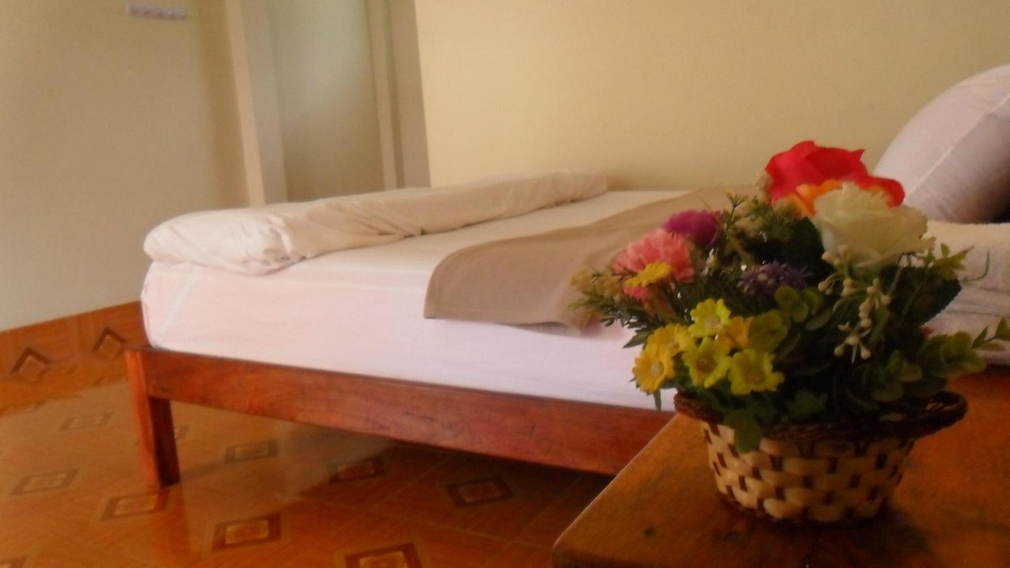 Meexai Guesthouse Nongkhiaw Rum bild