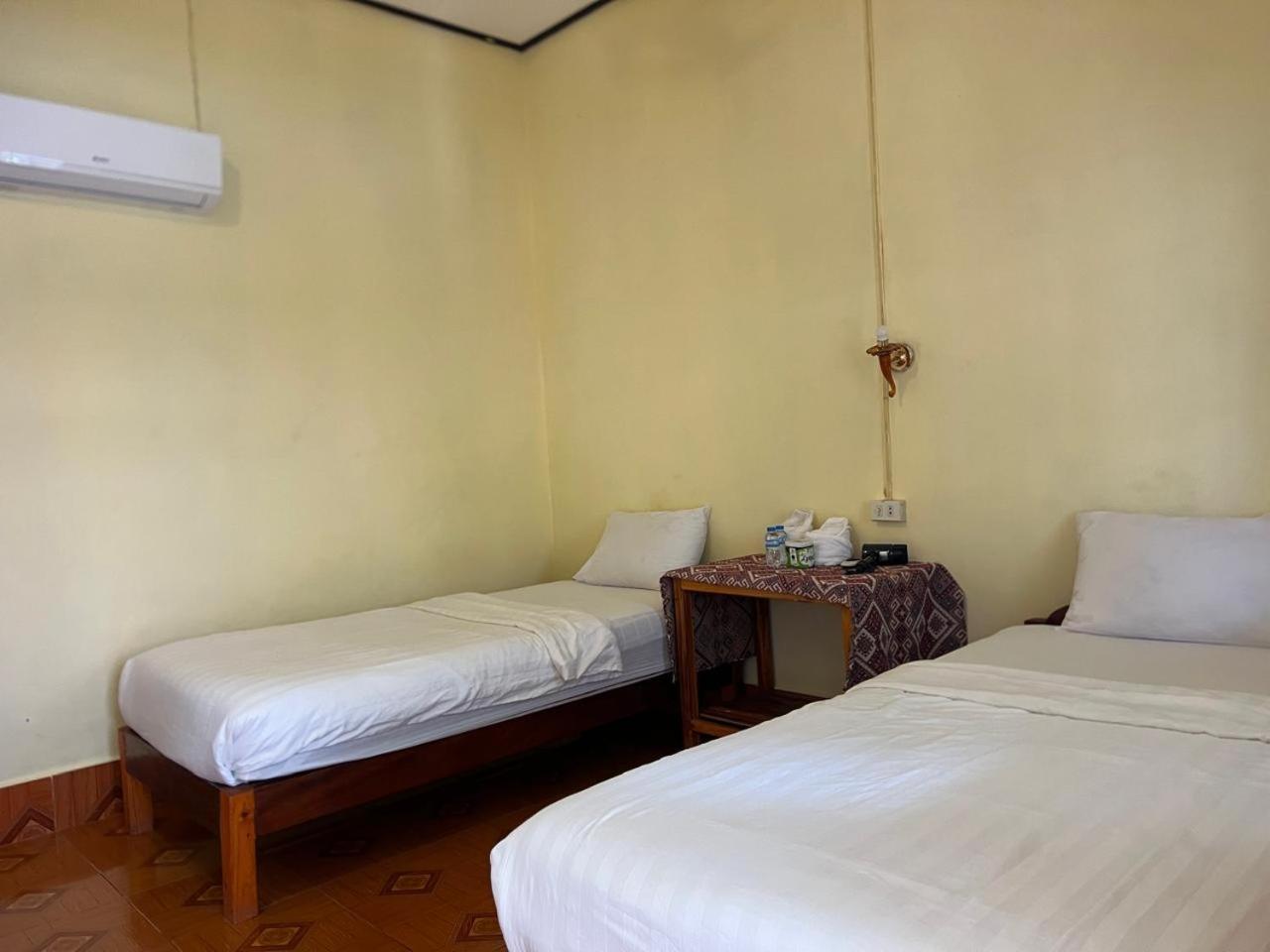 Meexai Guesthouse Nongkhiaw Exteriör bild
