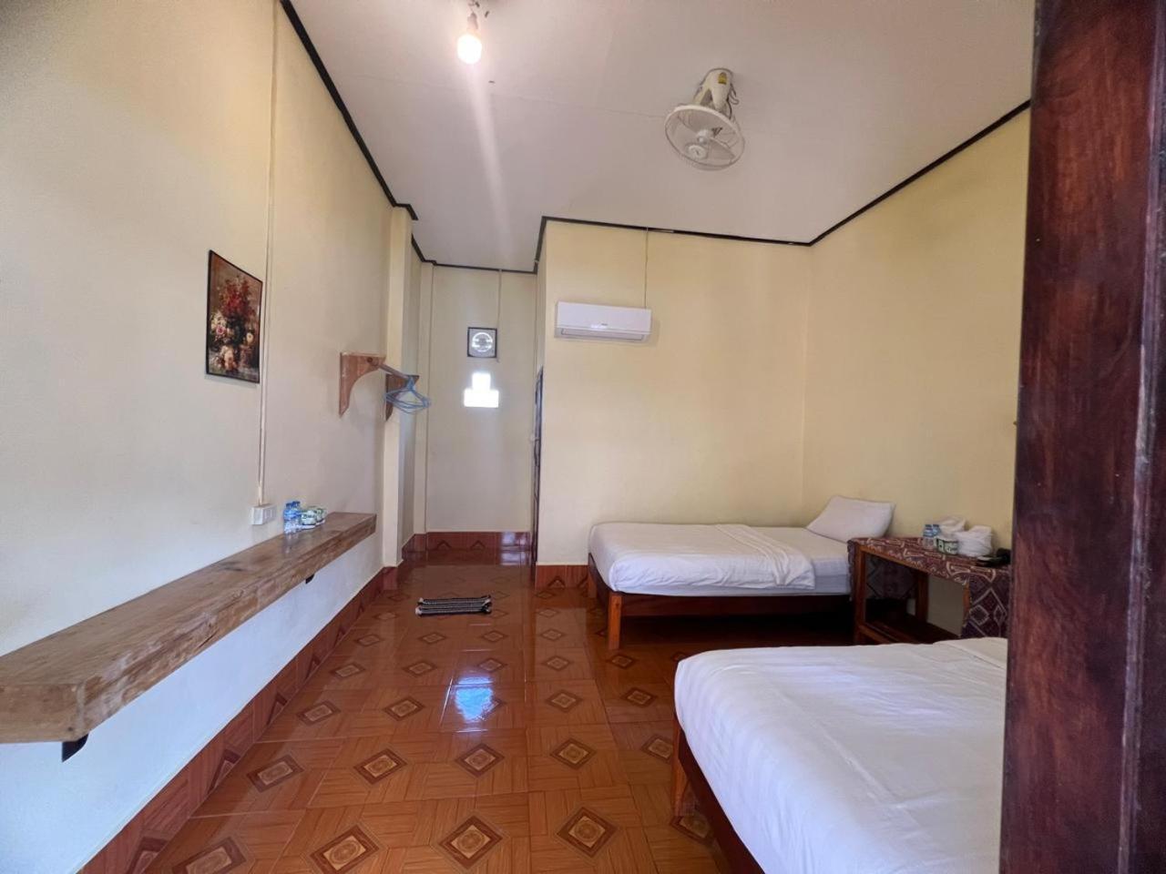 Meexai Guesthouse Nongkhiaw Exteriör bild