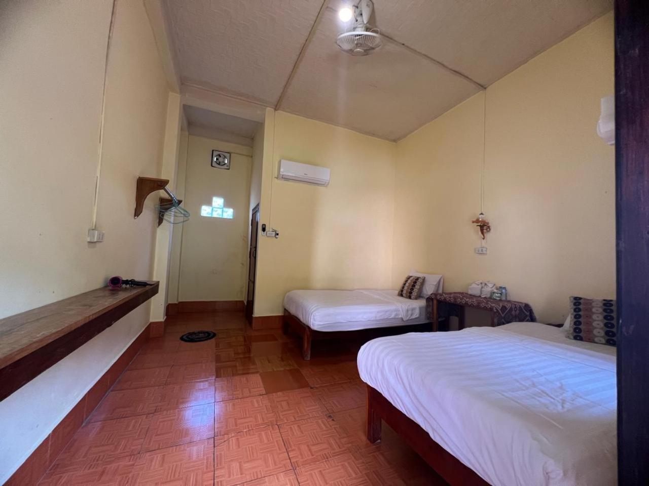 Meexai Guesthouse Nongkhiaw Exteriör bild